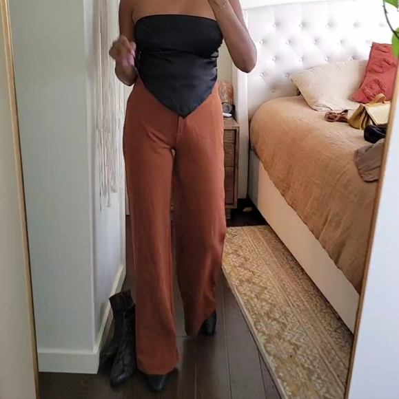Wide Legged High Waisted Pants - Picture 1 of 4